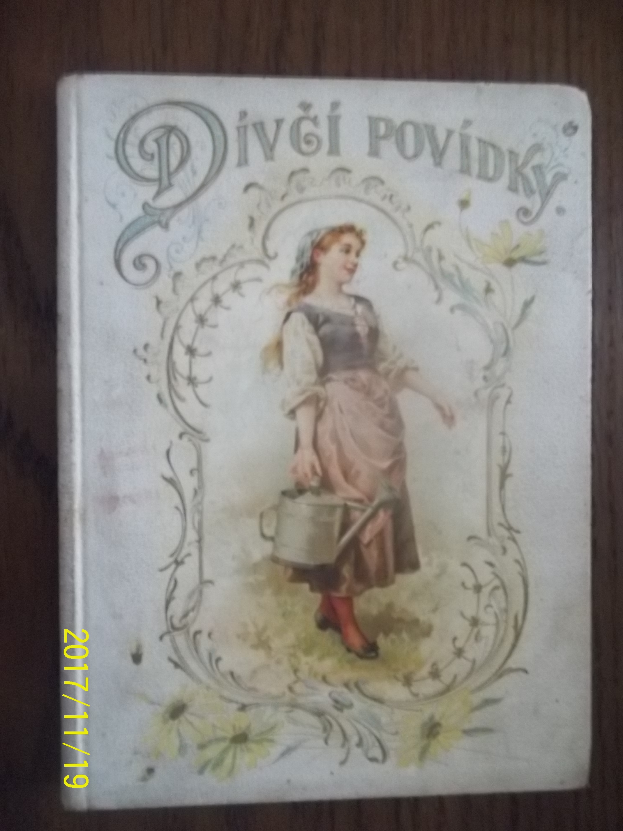 zobrazit detail knihy Dívčí povídky 1900