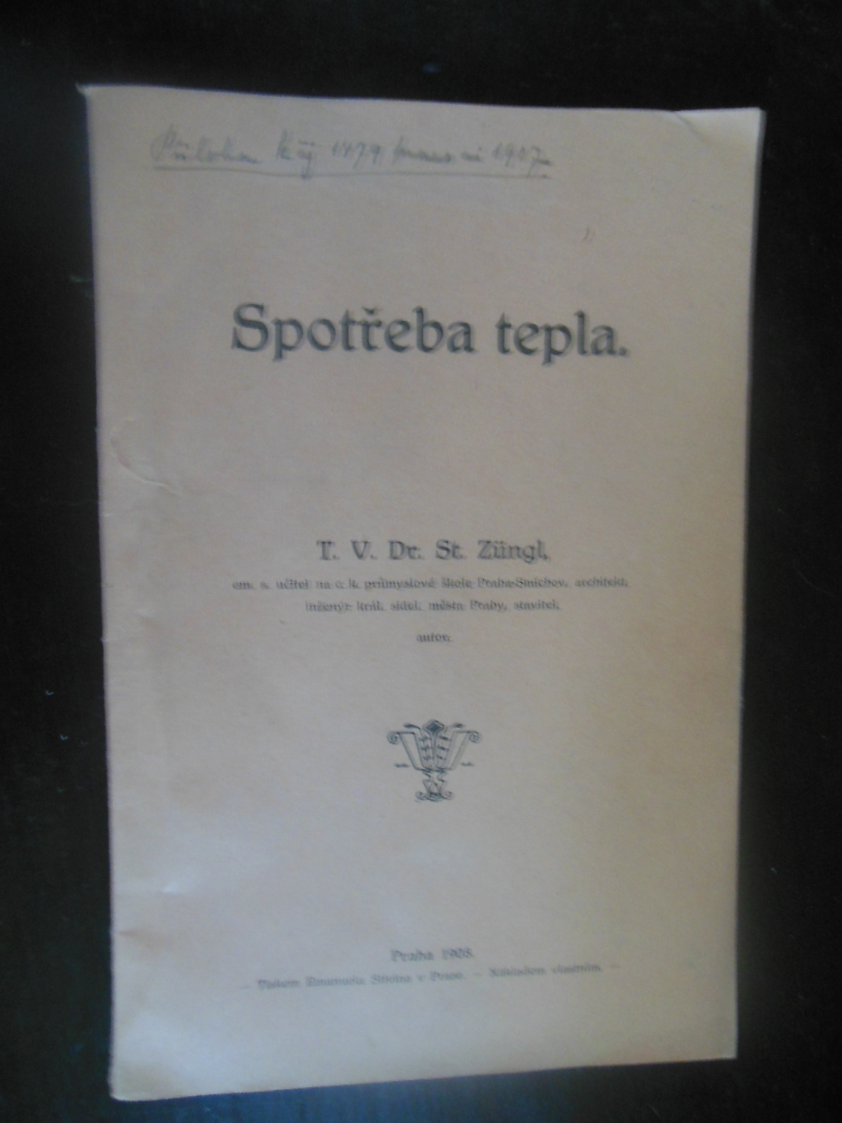 zobrazit detail knihy Zungl: Spoteba tepla 1906