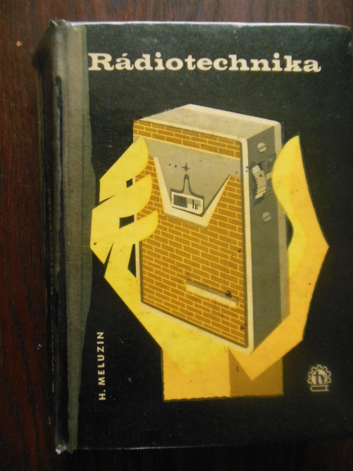 zobrazit detail knihy Meluzin, Hubert: Rdiotechnika : Elektrnkov a tr